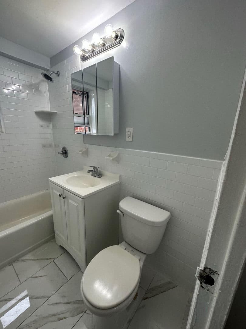 Weehawken Apartment: 700 Boulevard East