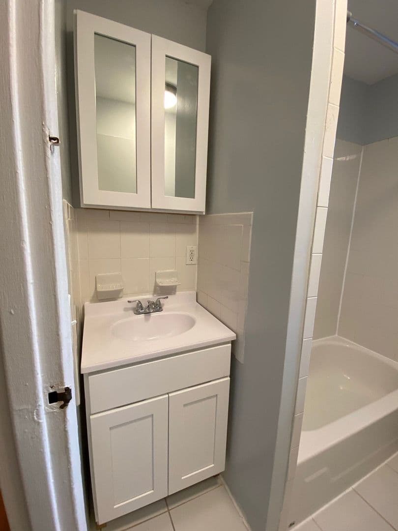 West New York Apartment: 1-9 62nd Street