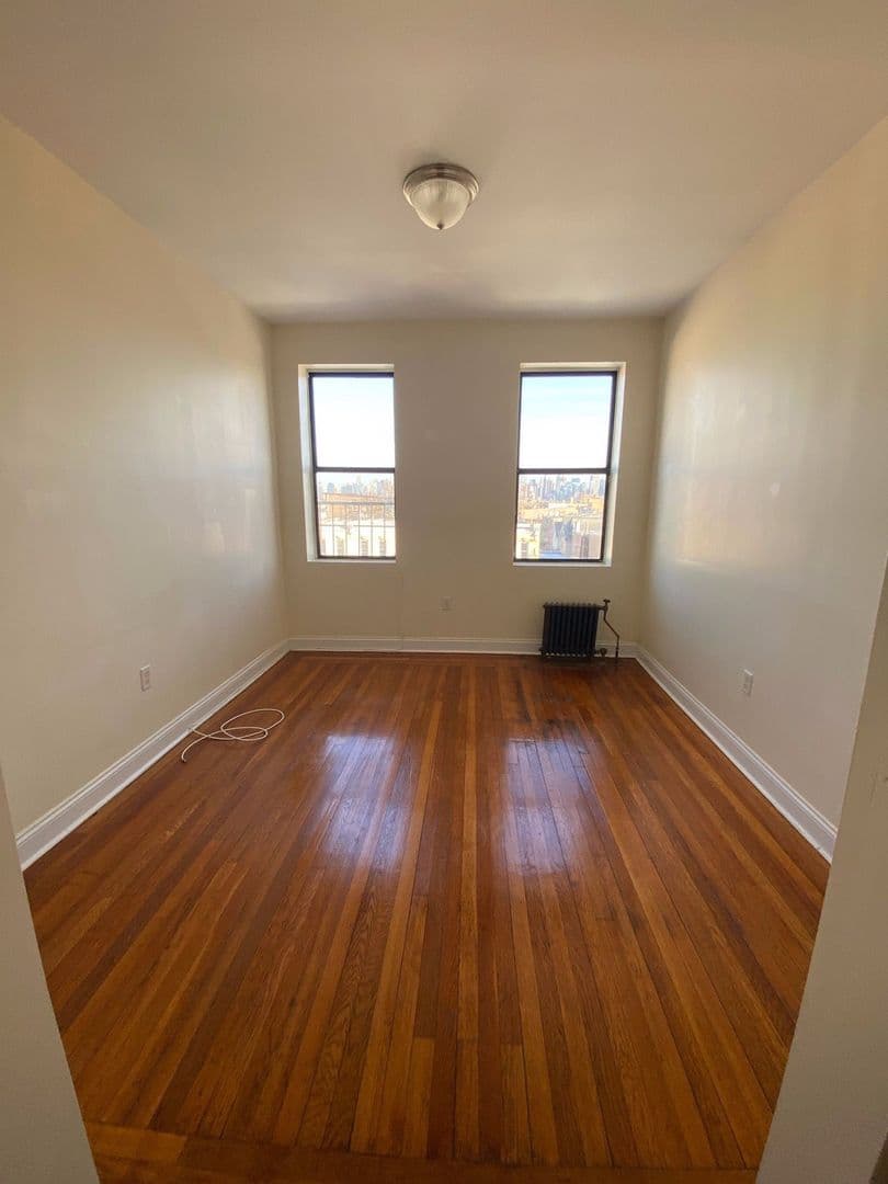 Union City Apartment: 509 47th Street