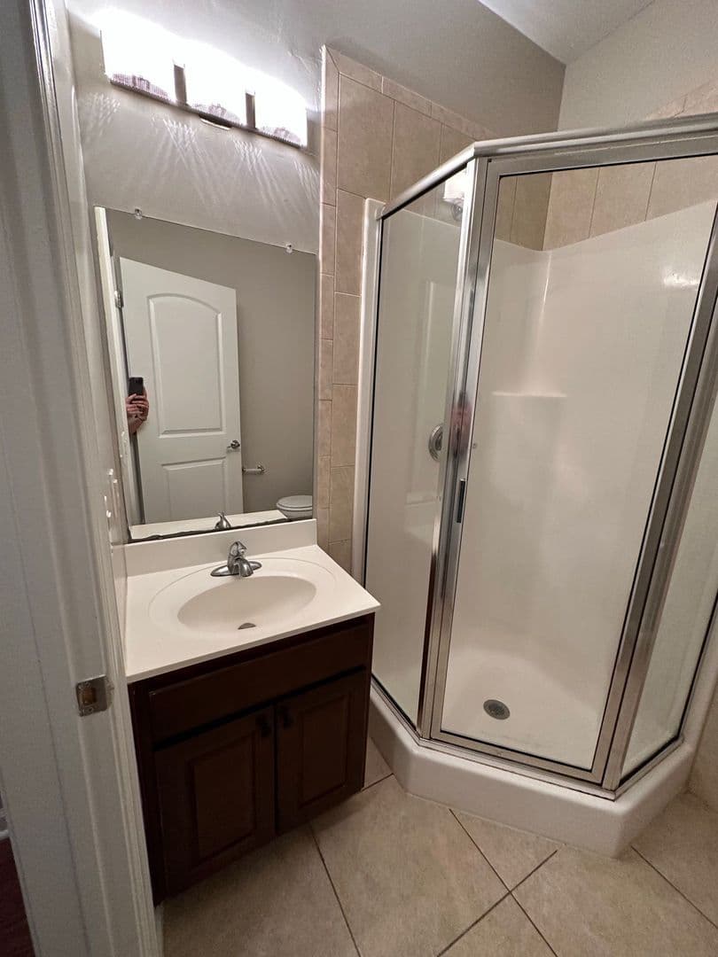West New York Apartment: 5609 Jefferson Street
