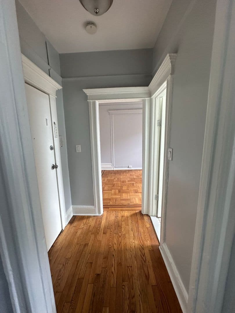 Union City Apartment: 4603 Hudson Avenue