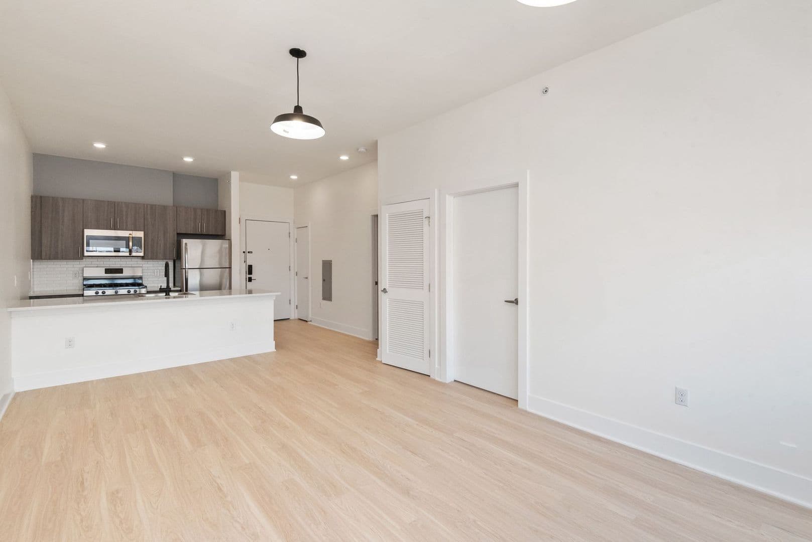 Jersey City Apartment: 280 Fairmount Avenue