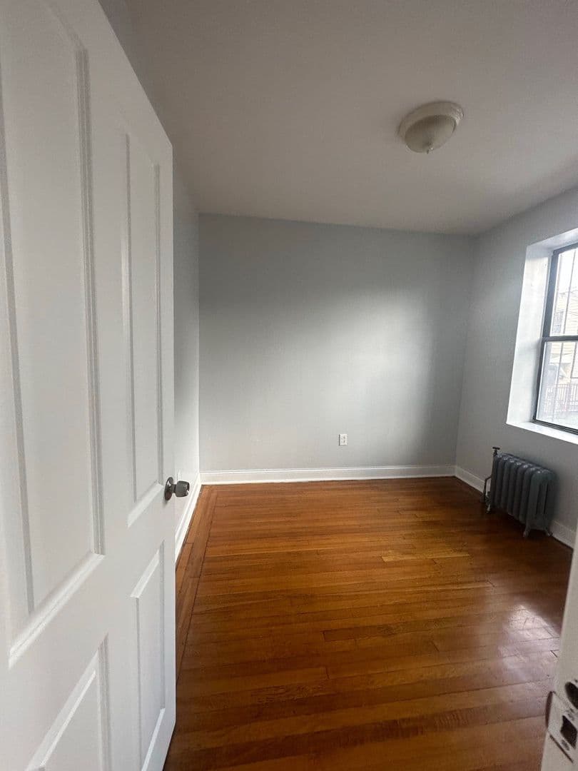 Union City Apartment: 509 47th Street