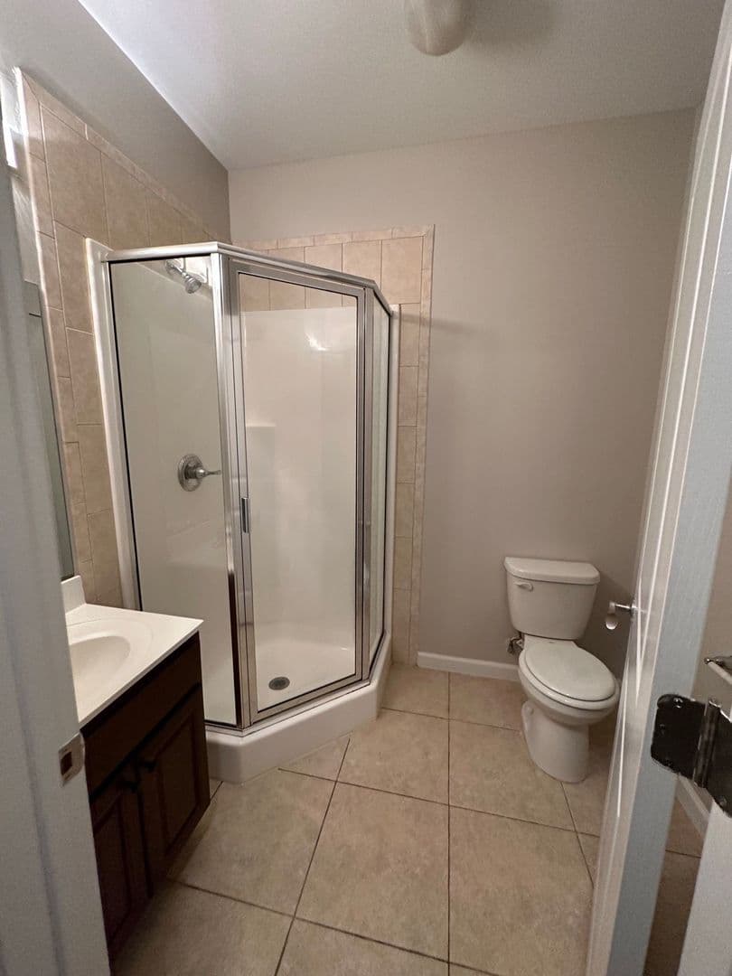 West New York Apartment: 5609 Jefferson Street