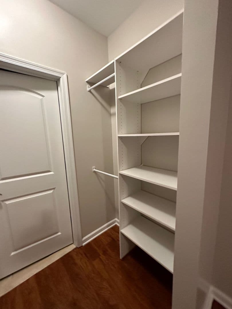 West New York Apartment: 5609 Jefferson Street