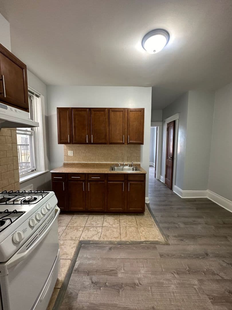 North Bergen Apartment: 7112 Park Avenue