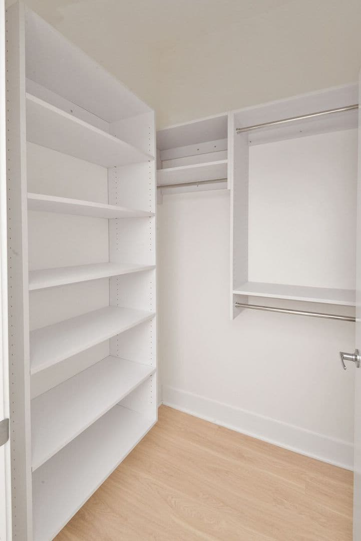 Jersey City Apartment: 280 Fairmount Avenue