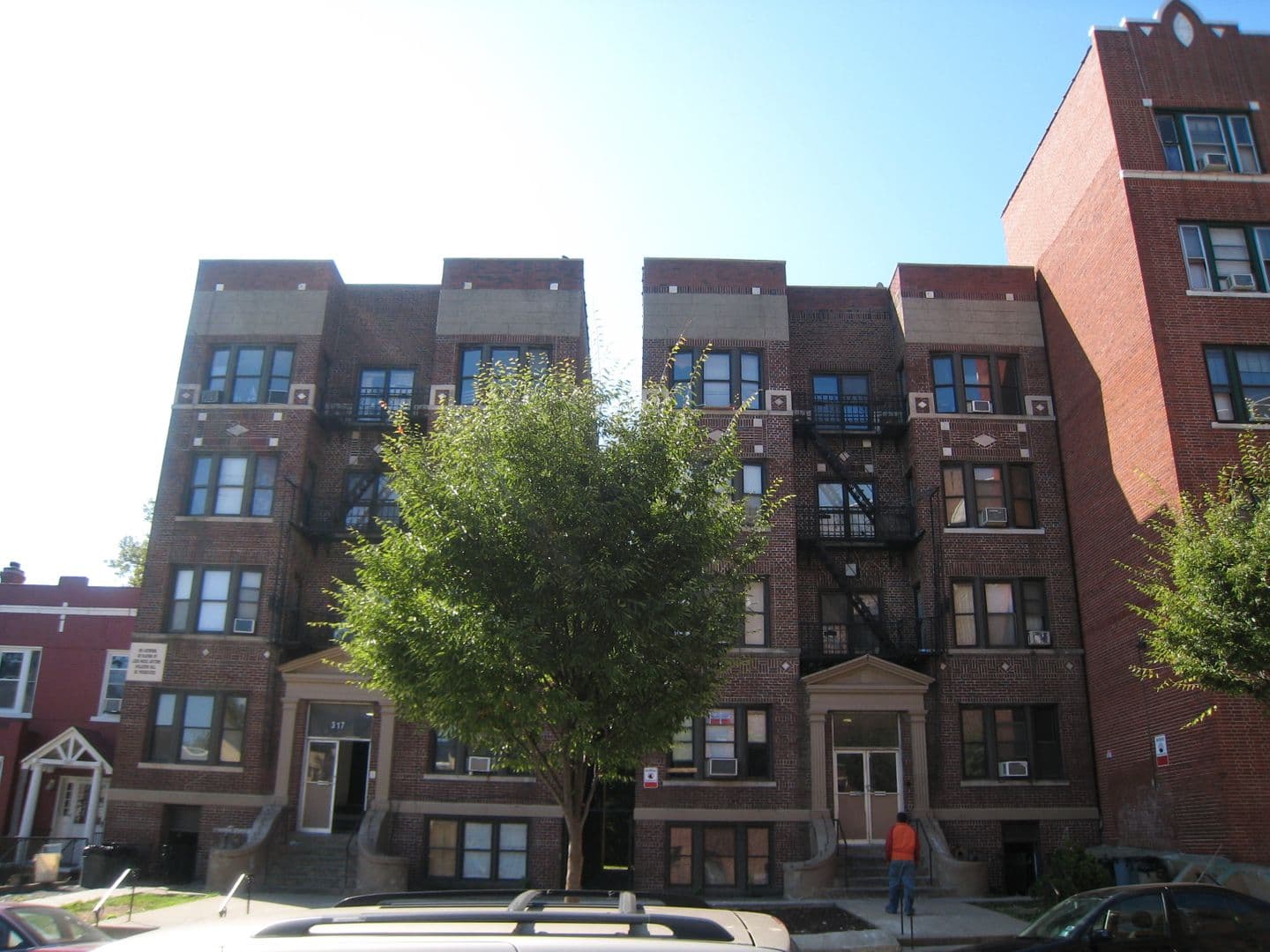 Jersey City Apartment: 319 Fairmount Avenue