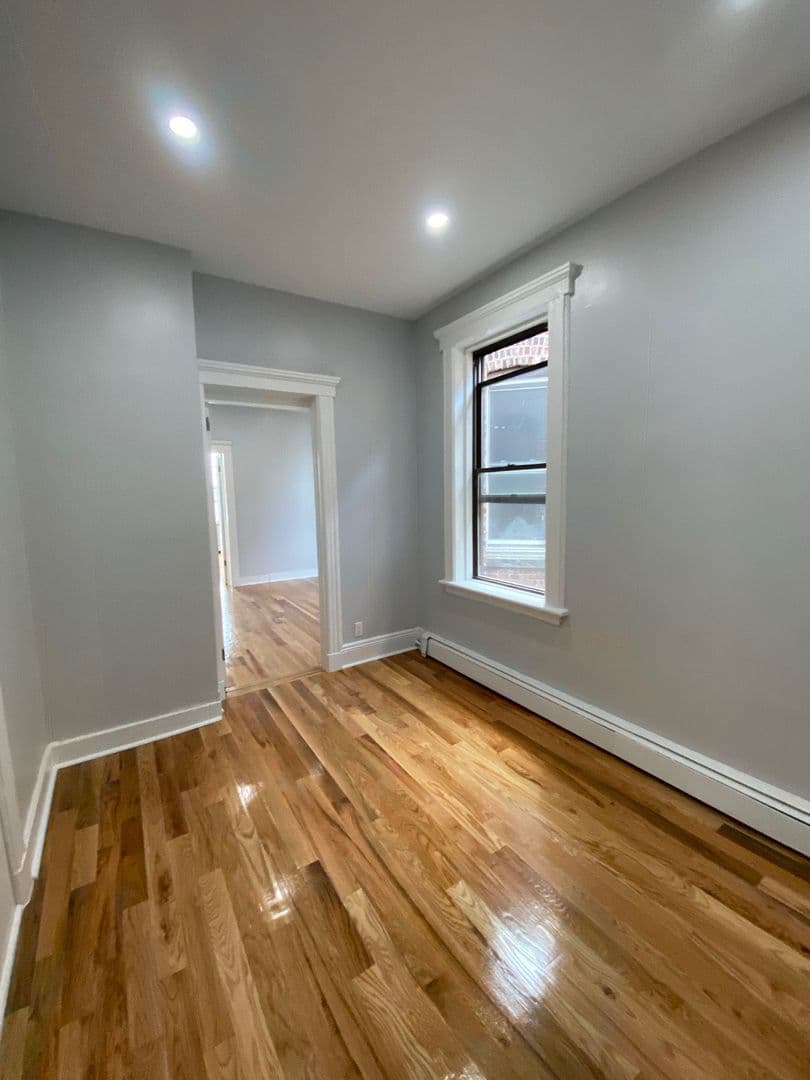 Union City Apartment: 1409 New York Avenue