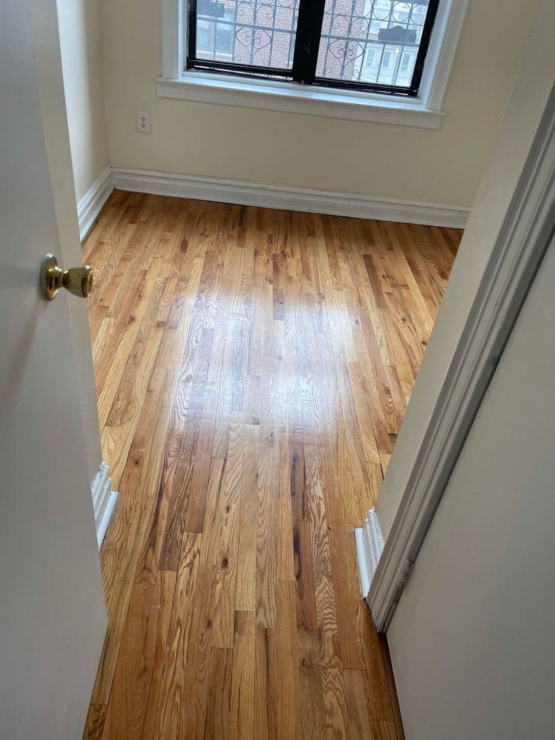 Jersey City Apartment: 319 Fairmount Avenue