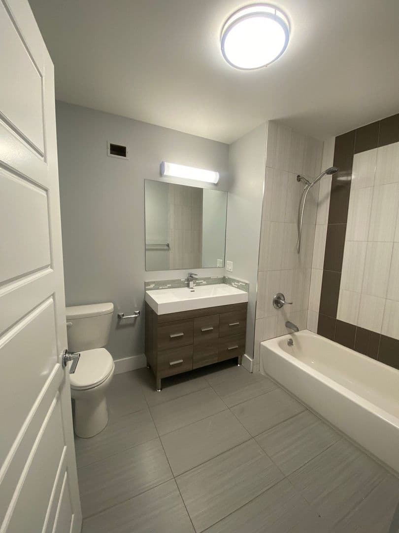 West New York Apartment: 5208 Polk Street