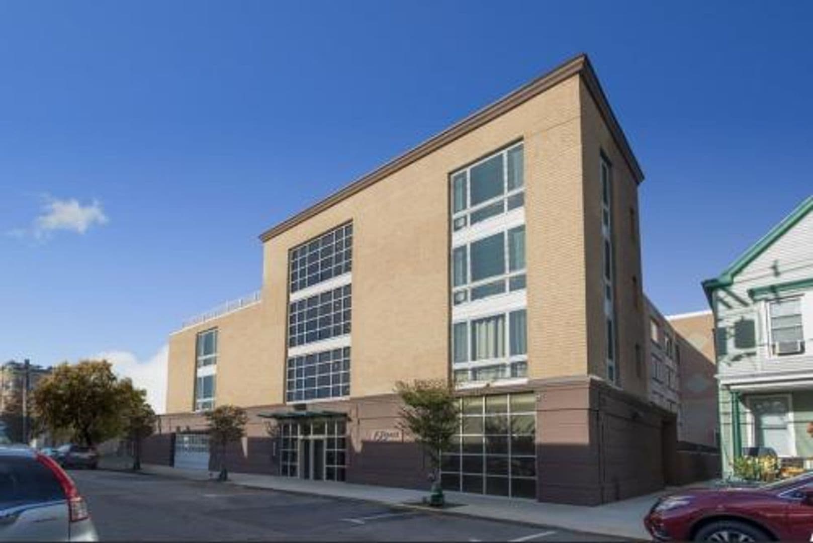Guttenberg Apartment: 422-430 68th Street