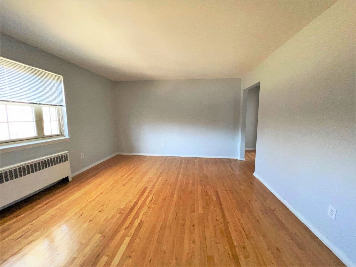 New Providence Apartment: 48 Southgate Road