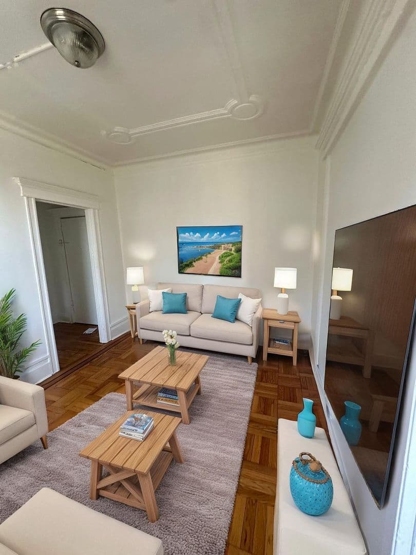 Union City Apartment: 4603 Hudson Avenue