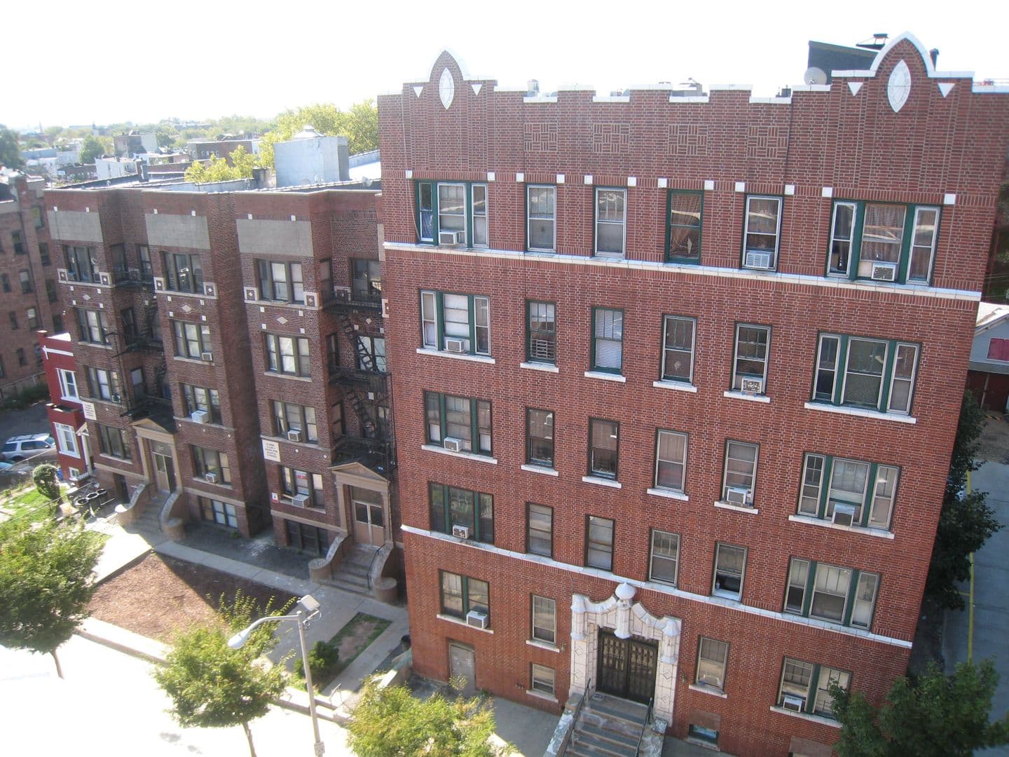 Jersey City Apartment: 319 Fairmount Avenue