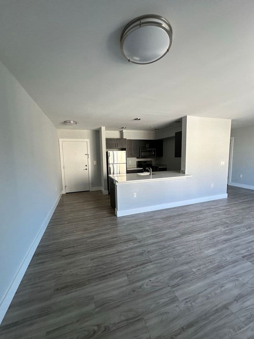 West New York Apartment: 5208 Polk Street