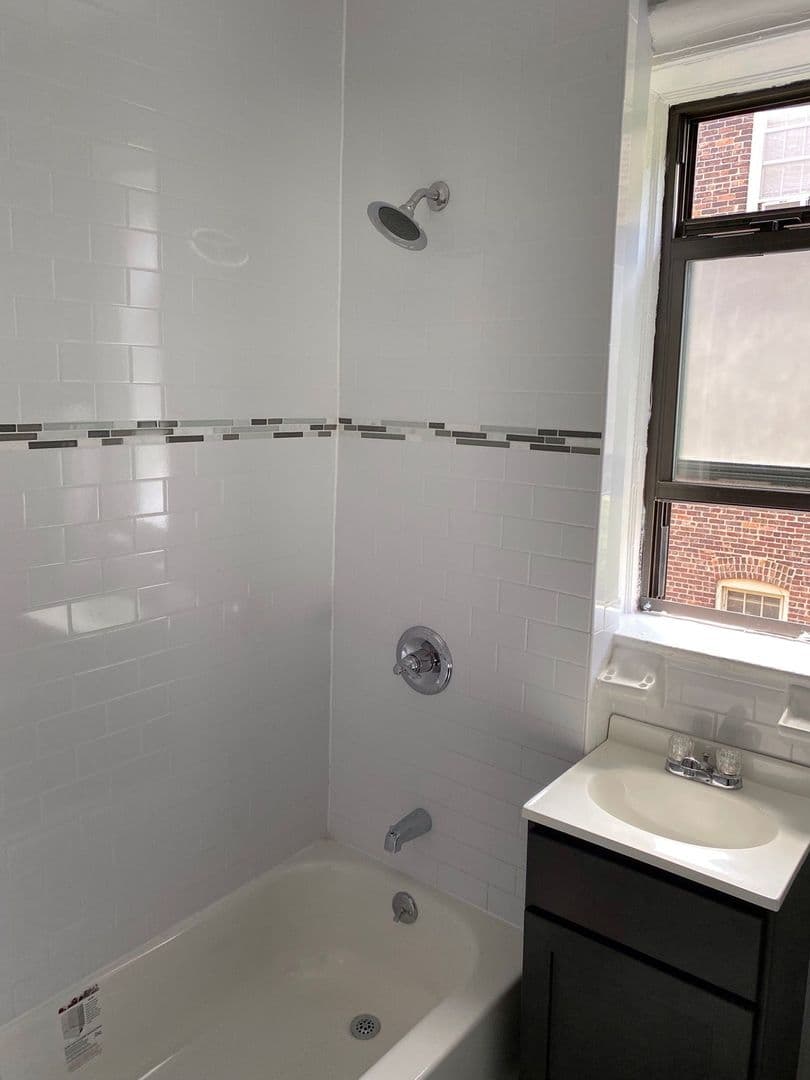 Jersey City Apartment: 321 Fairmount Avenue