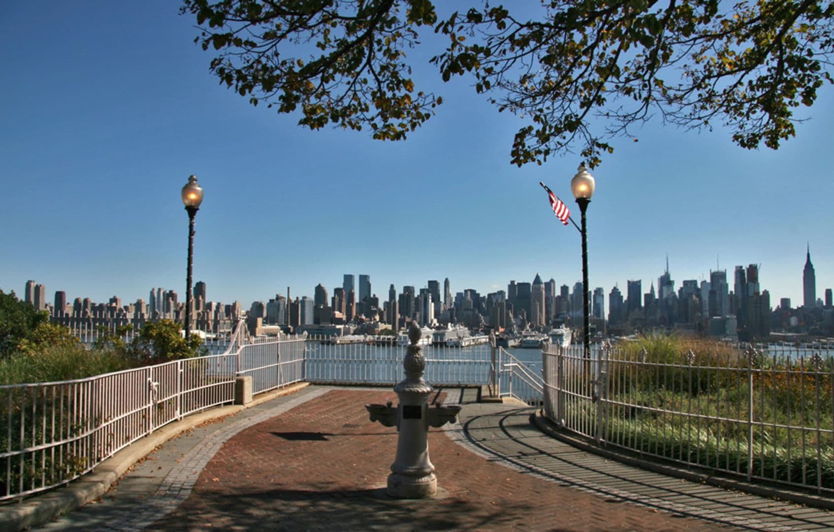 Weehawken Apartment: 4614 Park Avenue