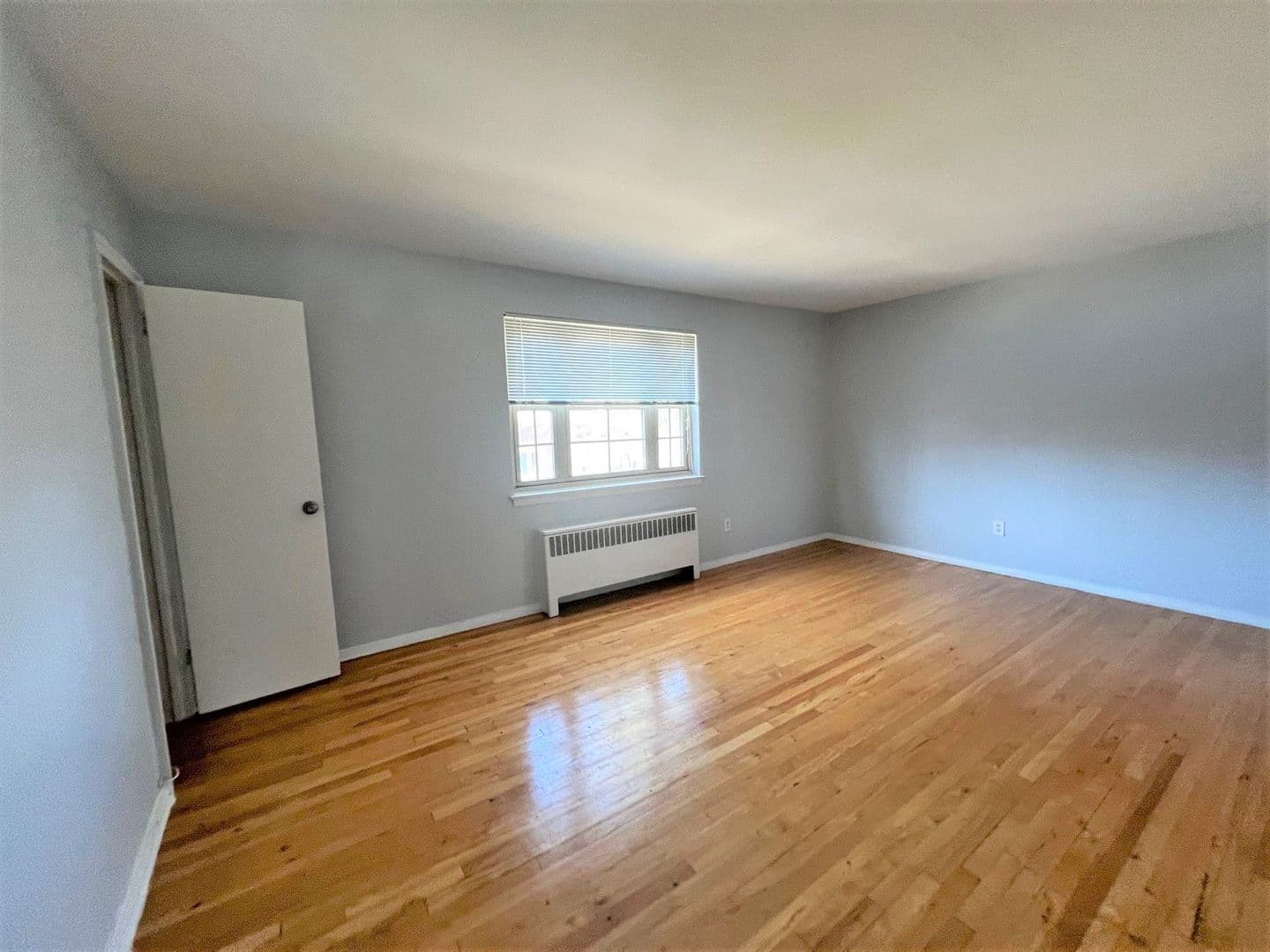 New Providence Apartment: 48 Southgate Road
