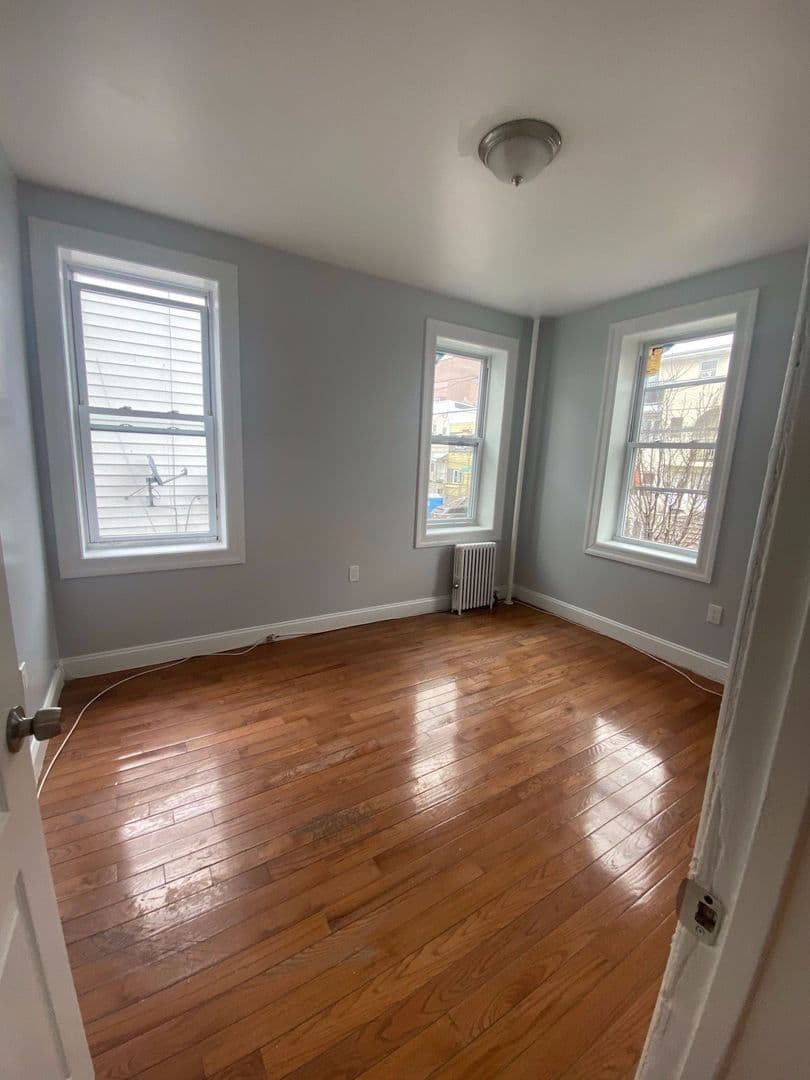 Union City Apartment: 700 Bergenline Avenue