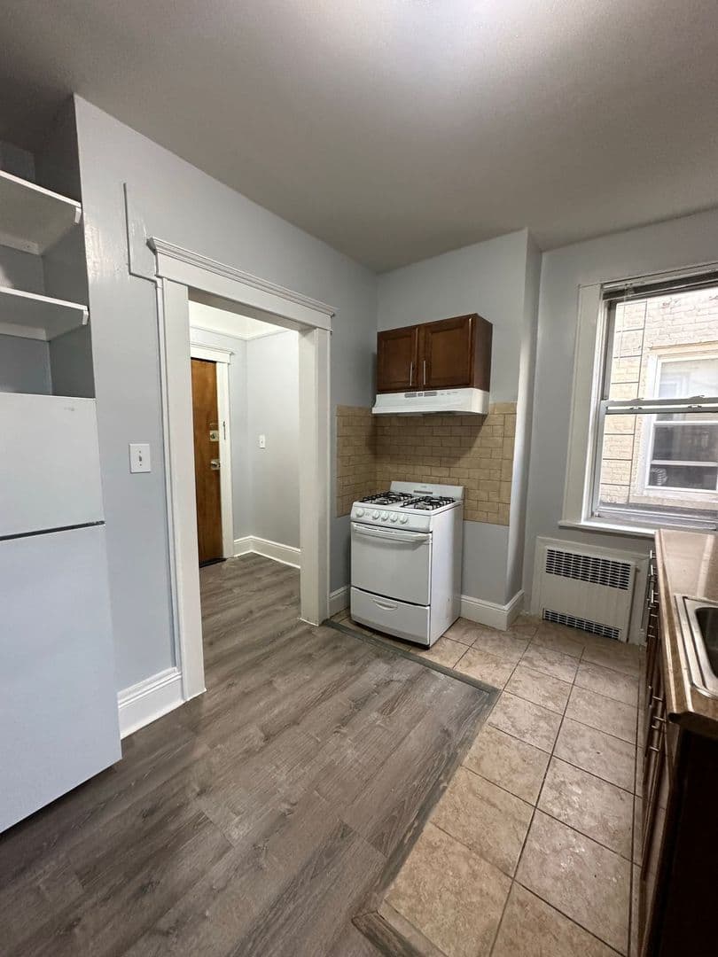 North Bergen Apartment: 7112 Park Avenue