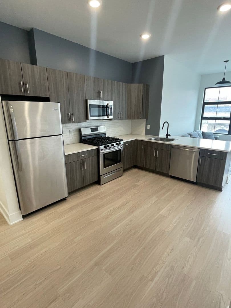 Jersey City Apartment: 280 Fairmount Avenue