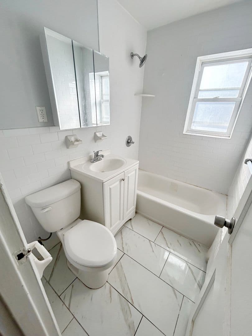 Jersey City Apartment: 2801 Kennedy Blvd