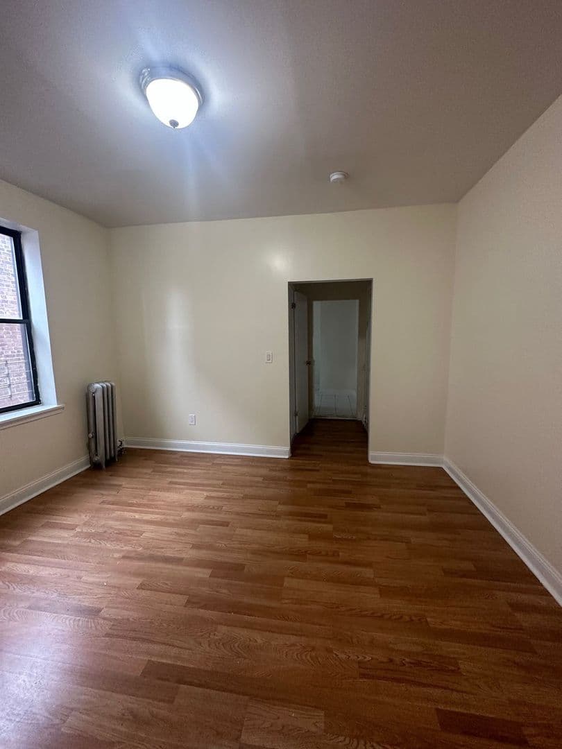 Union City Apartment: 3343 Park Avenue