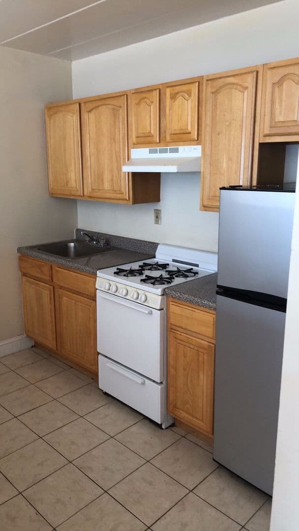 South Orange Apartment: 116 Irvington Avenue