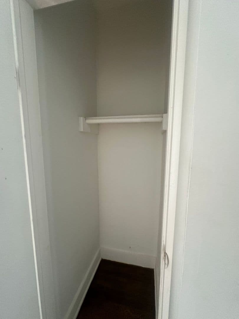 Union City Apartment: 509 47th Street