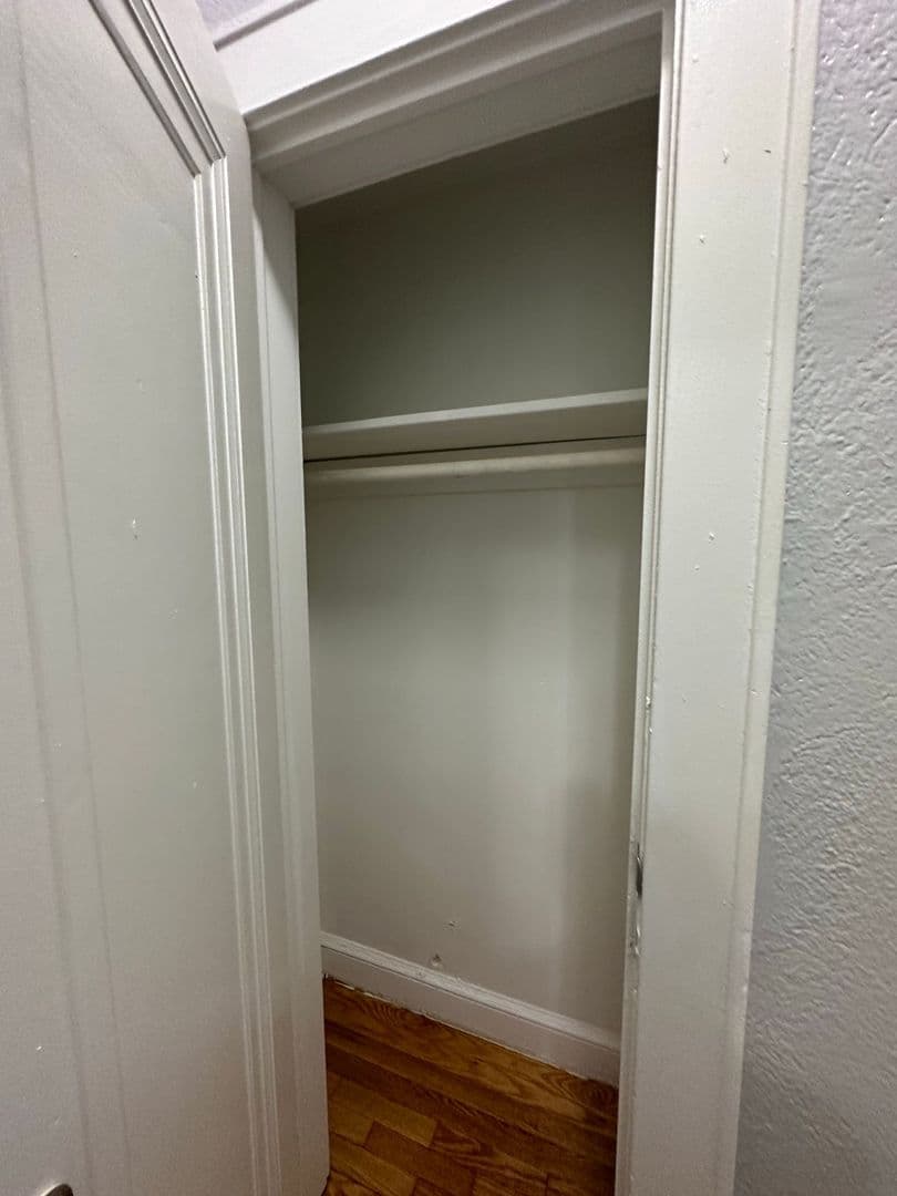 Palisades Park Apartment: 1 West Palisades Blvd