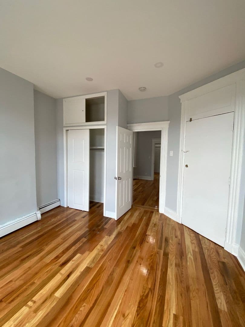Union City Apartment: 1409 New York Avenue