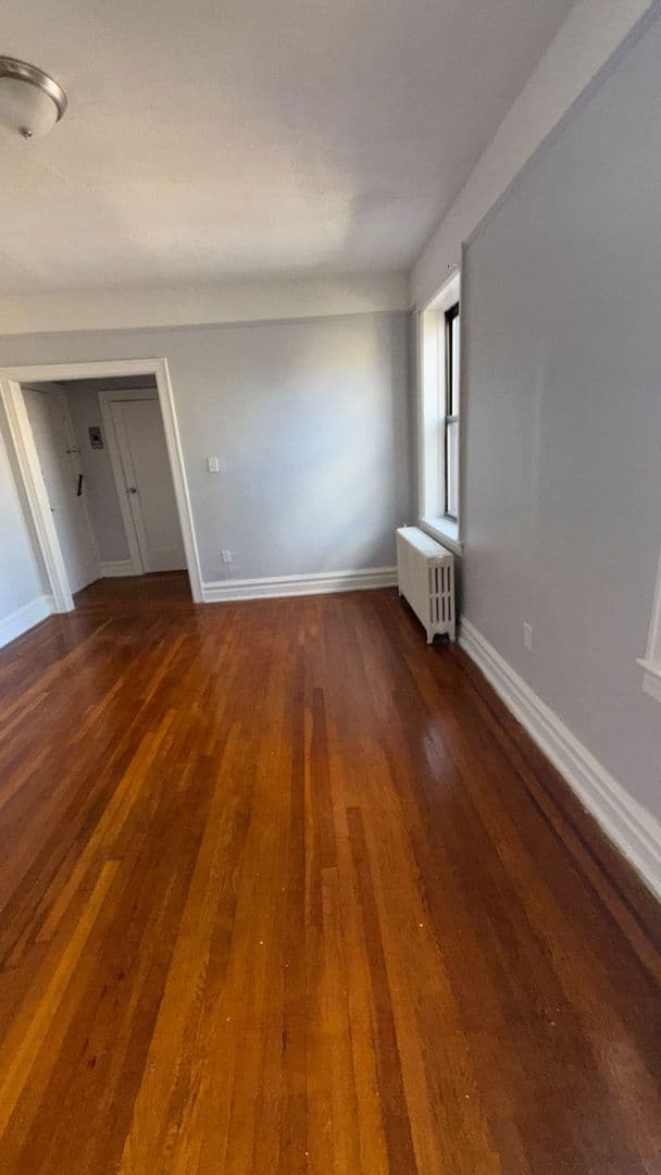 Jersey City Apartment: 68 Van Reypen