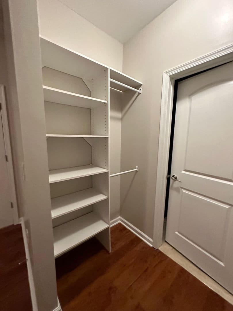 West New York Apartment: 5609 Jefferson Street