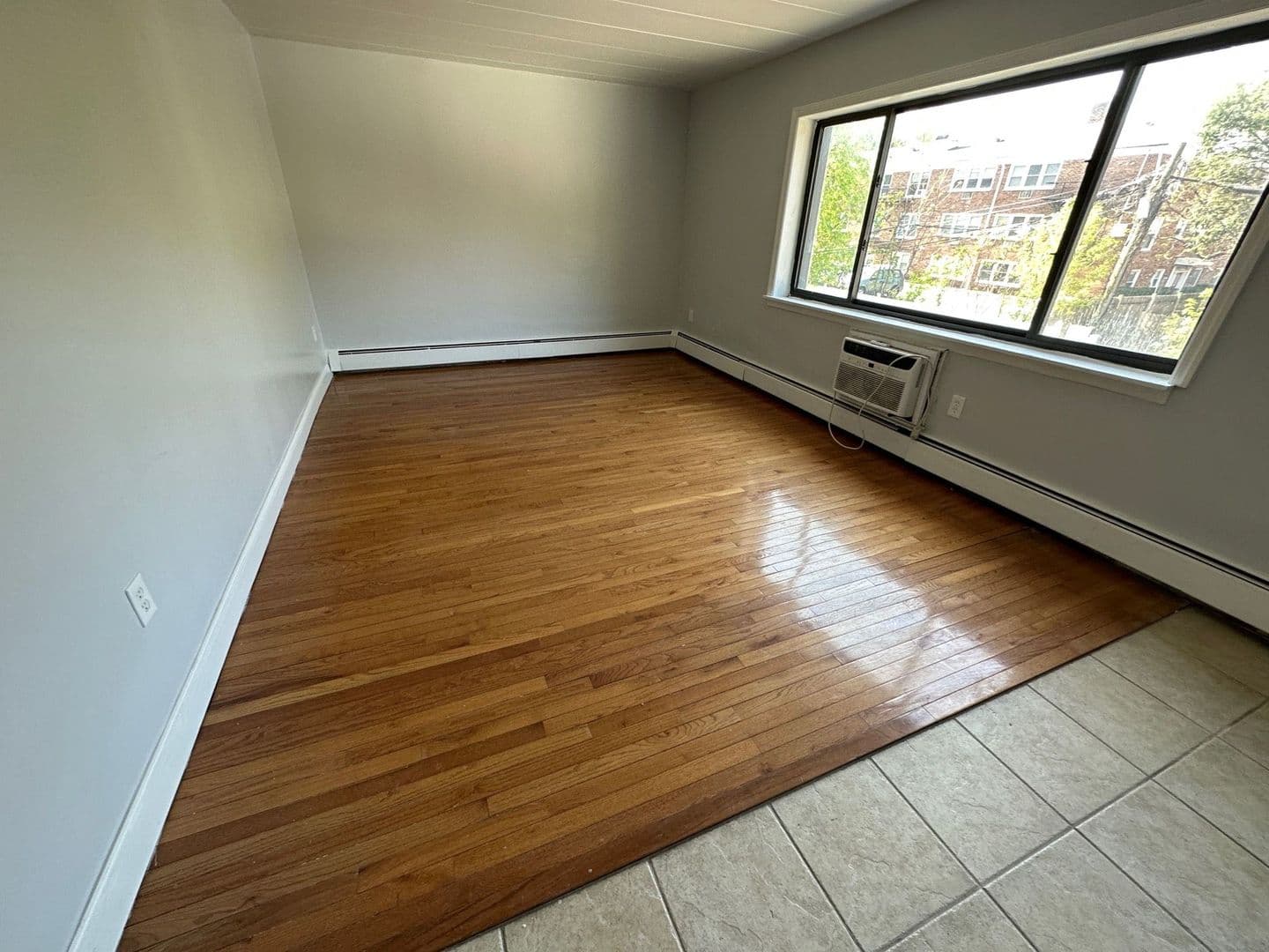 South Orange Apartment: 116 Irvington Avenue