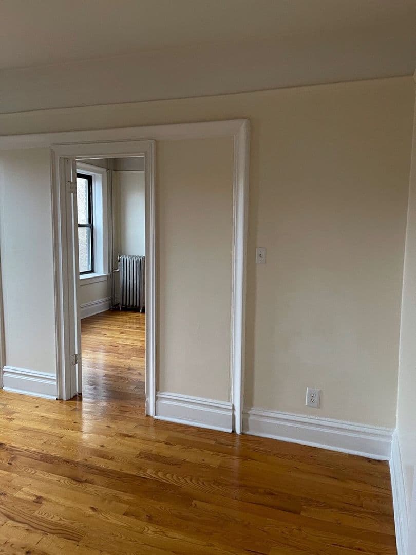 Jersey City Apartment: 343 Fairmount Avenue