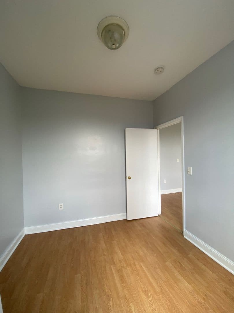West New York Apartment: 6412 Park Avenue