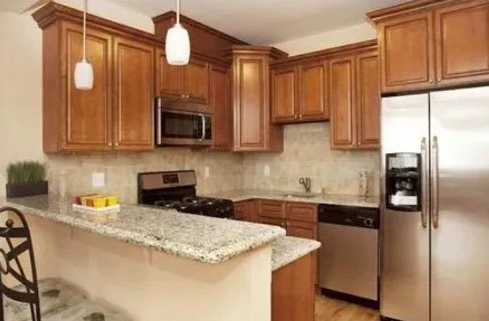 Guttenberg Apartment: 422-430 68th Street