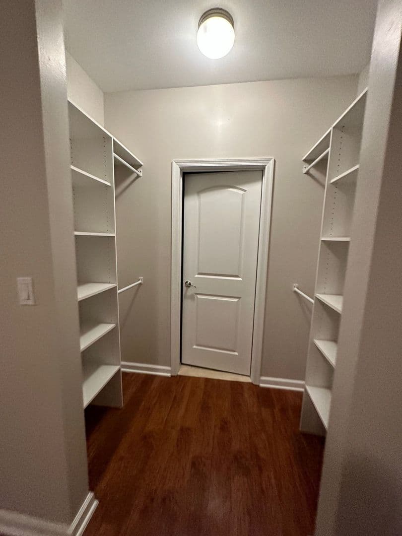 West New York Apartment: 5609 Jefferson Street