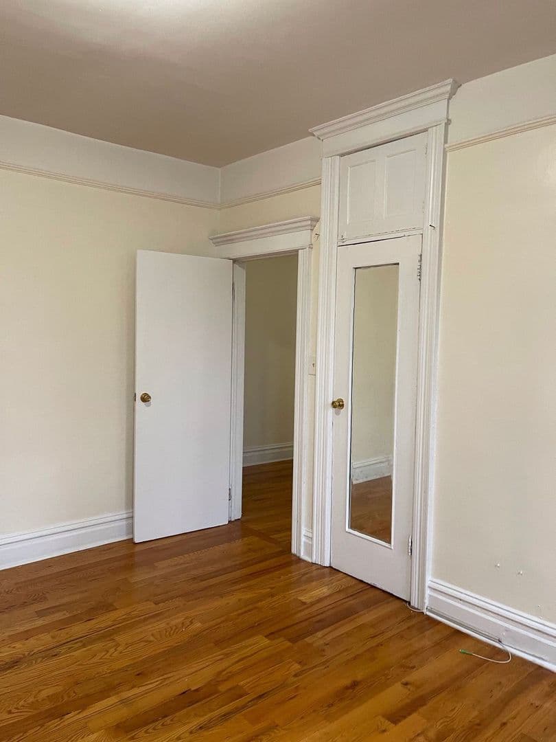 Jersey City Apartment: 343 Fairmount Avenue