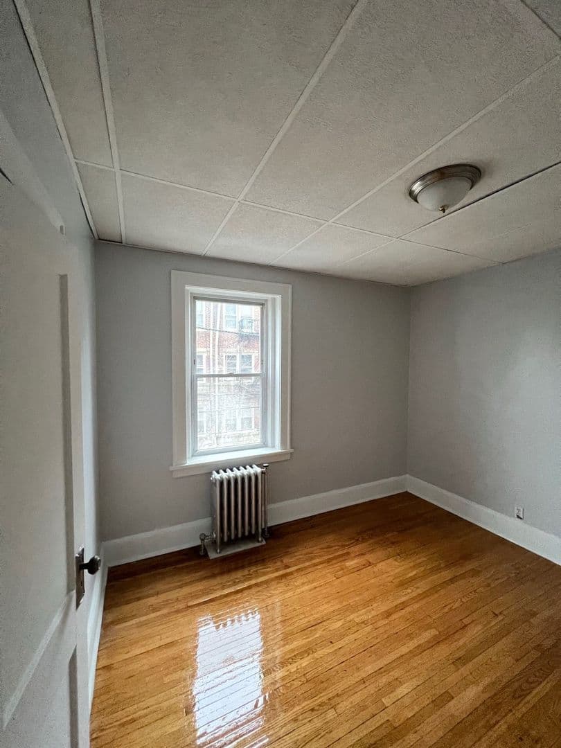 Bloomfield Apartment: 24 Jersey Street