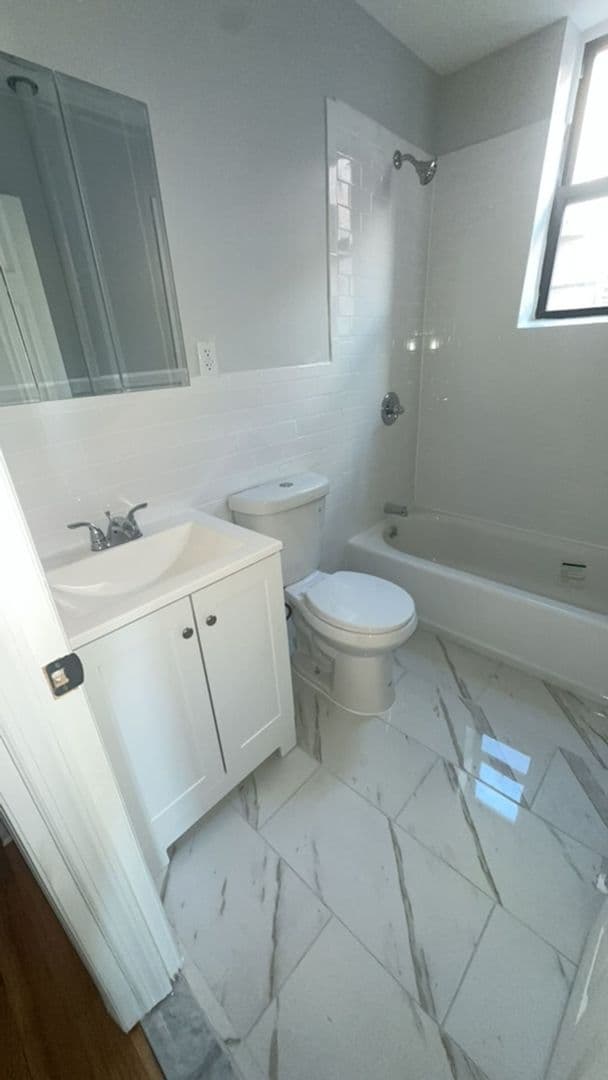 Weehawken Apartment: 3604 Park Avenue