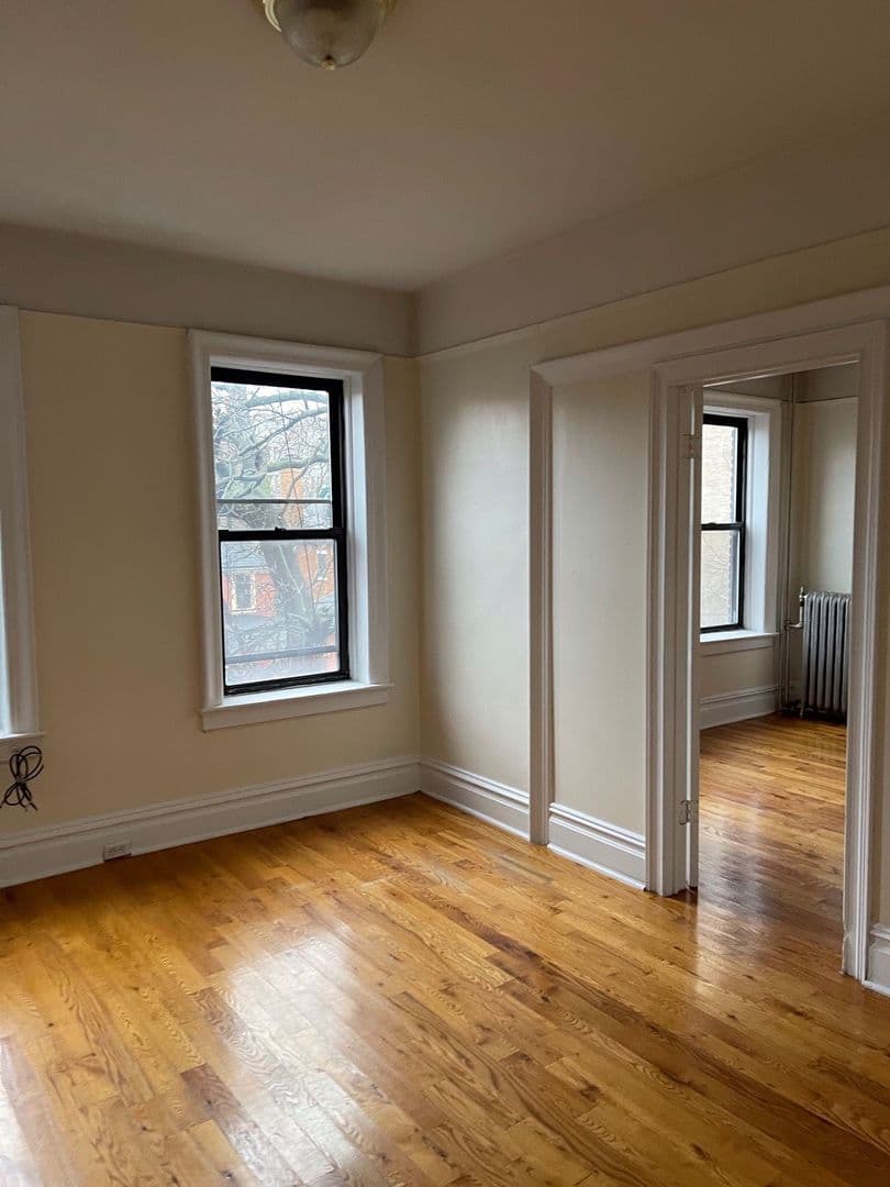 Jersey City Apartment: 343 Fairmount Avenue