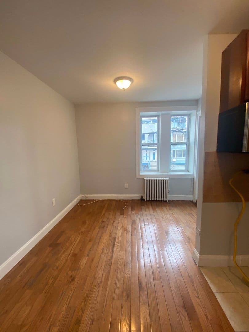 Union City Apartment: 700 Bergenline Avenue