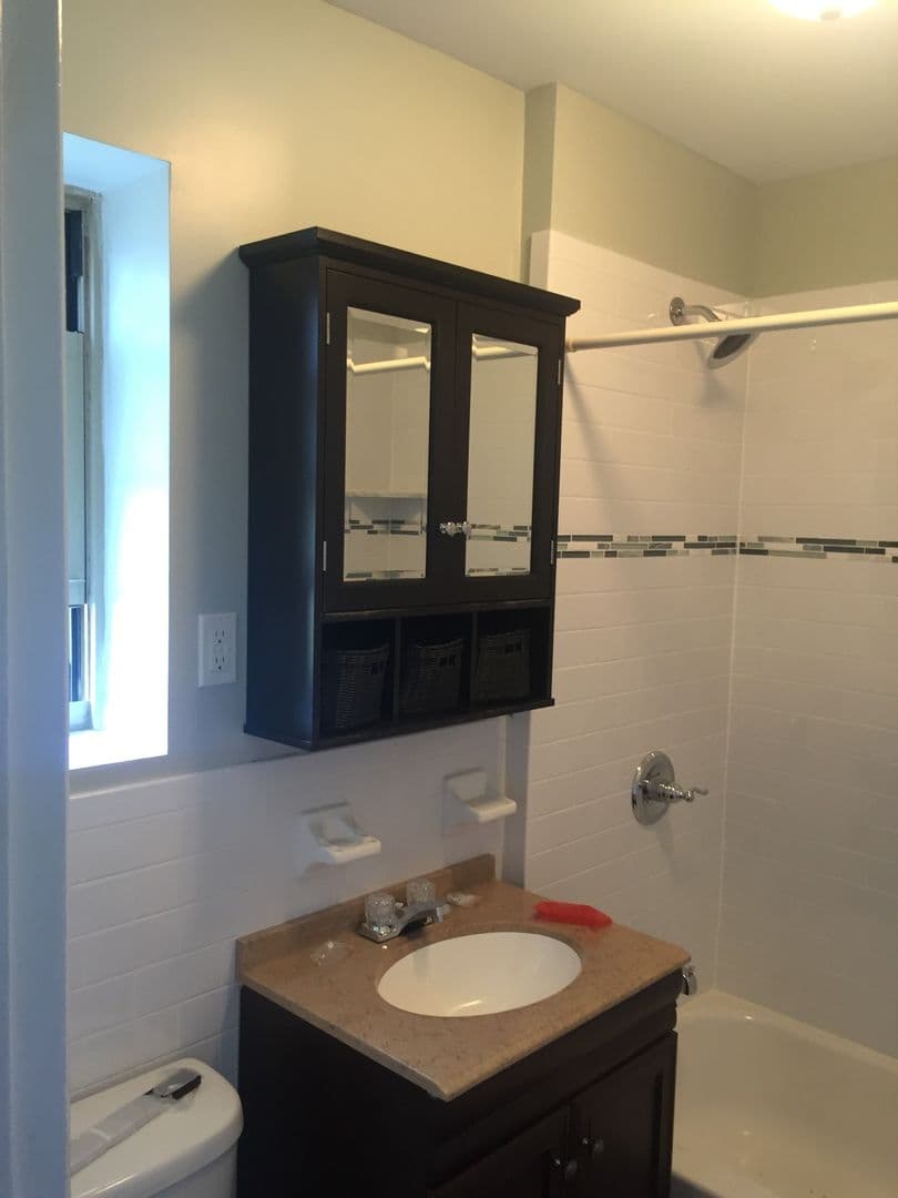 New Providence Apartment: 48 Southgate Road