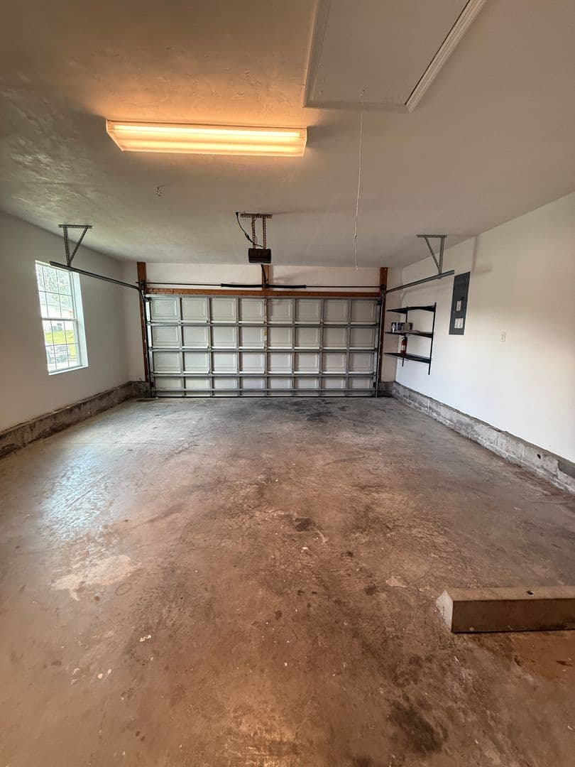 Gainesville House: 11348 NW 31st Lane