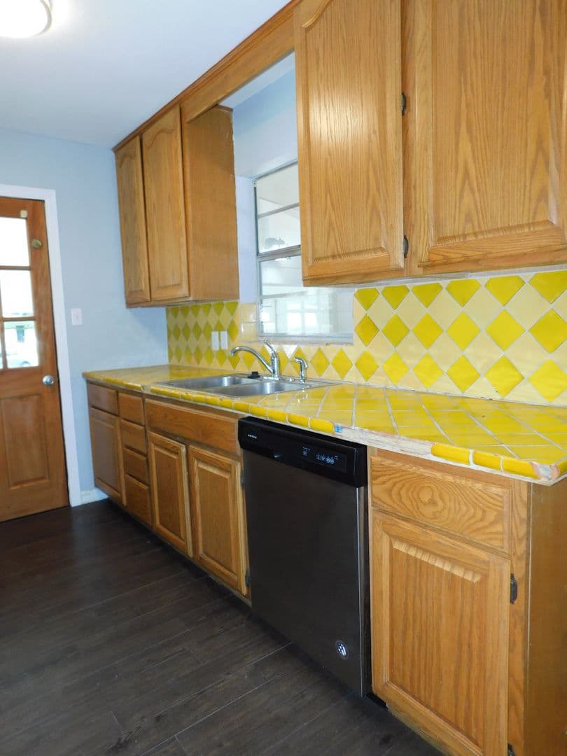 Gainesville House: 507 NW 34th Terrace