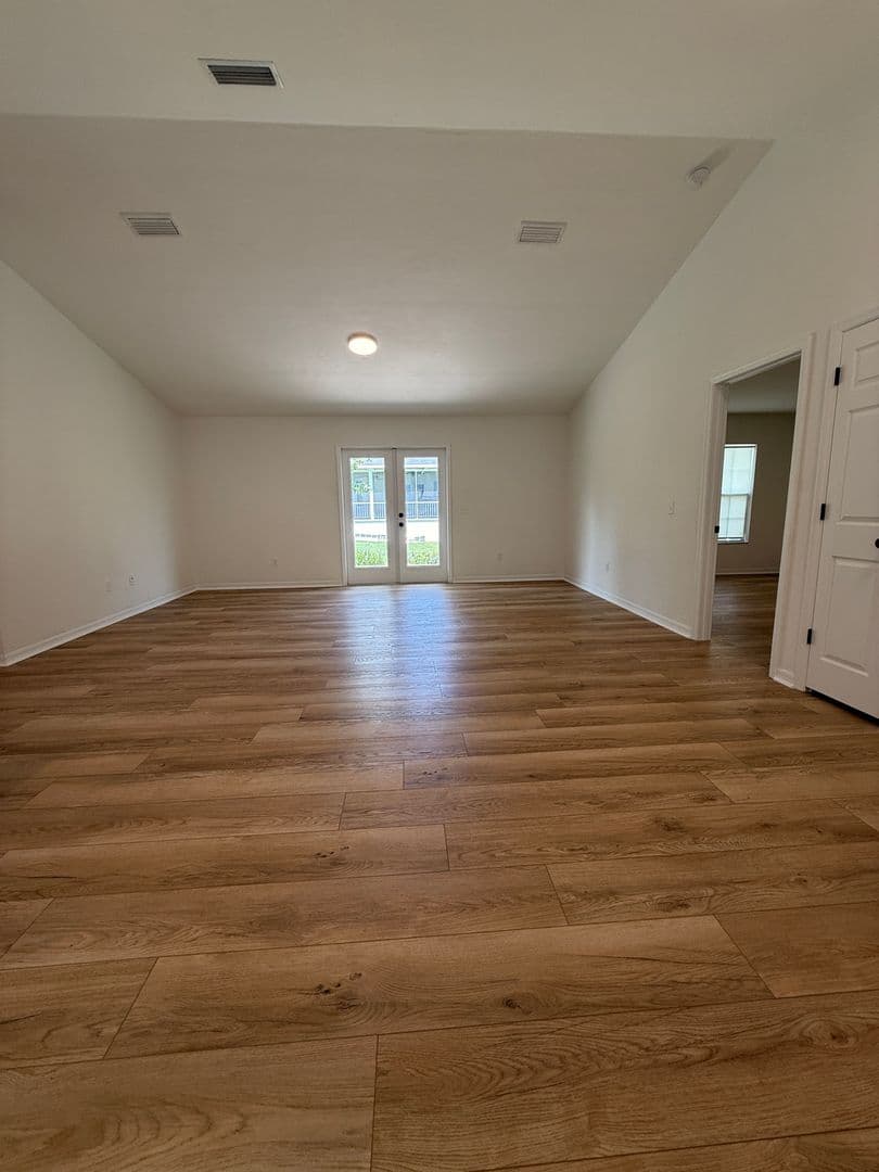 Gainesville House: 11348 NW 31st Lane