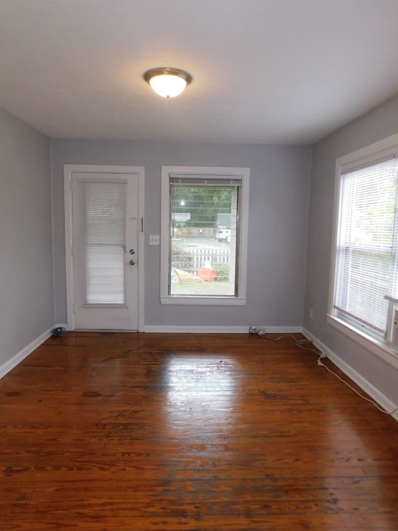 Gainesville House: 2609 NW 6th Street