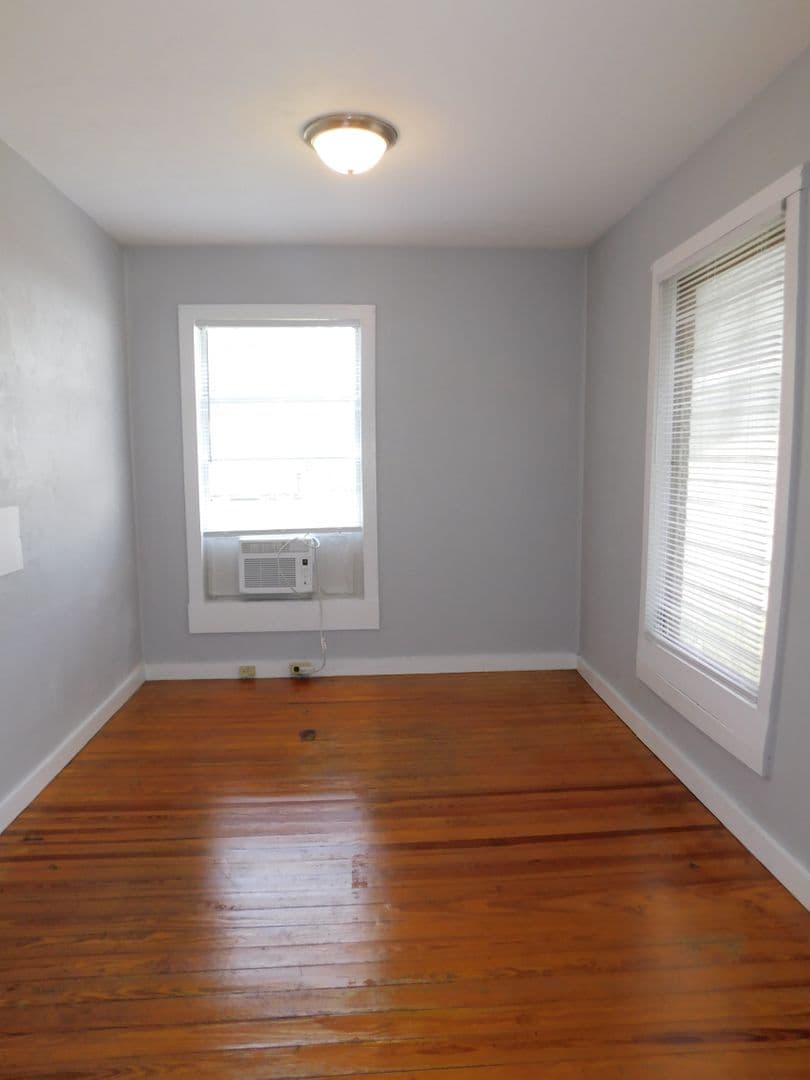 Gainesville House: 2609 NW 6th Street